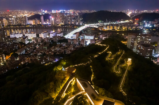 航拍福州城市森林步道夜景福道