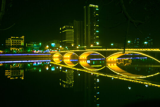 五通桥夜景