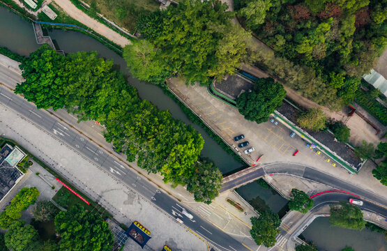 道路改道