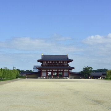 广场上的古建筑