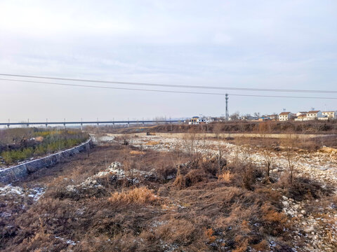 秦岭北麓石砭峪河古河道