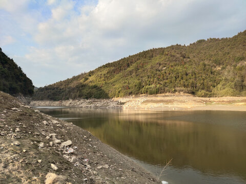 绿水青山