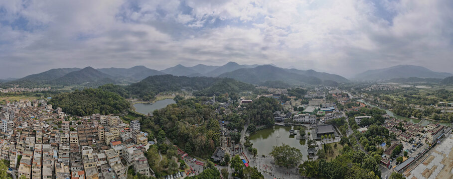 新兴国恩寺全景