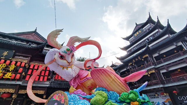 上海豫园城隍庙兔年春节花灯