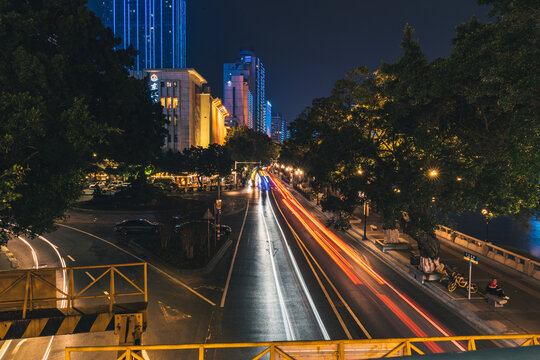 夜景道路光轨