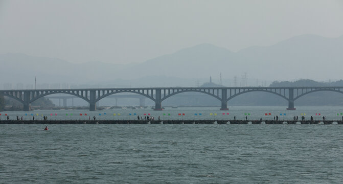 赣州东河浮桥
