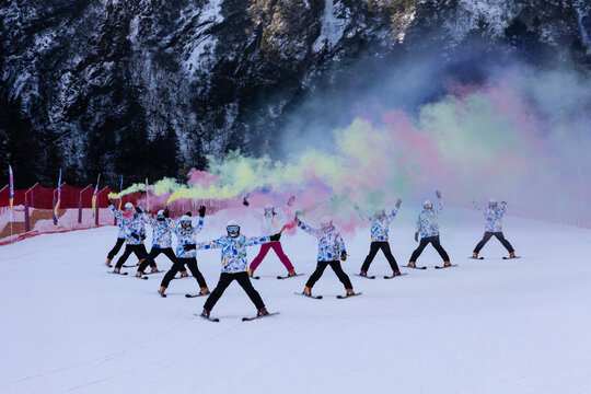 滑雪表演