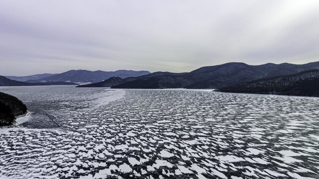 中国吉林市松花湖景区冬季风景