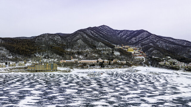 中国吉林市松花湖景区冬季风景