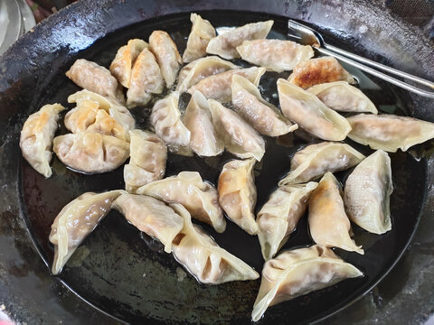 香煎饺子