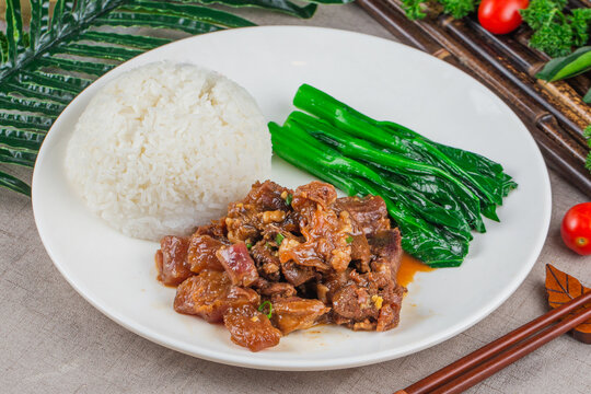 牛腩饭