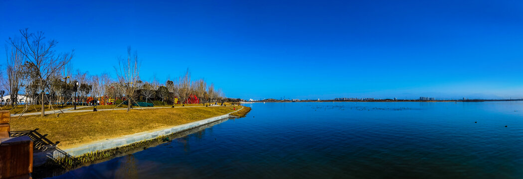 昆明湖畔美景