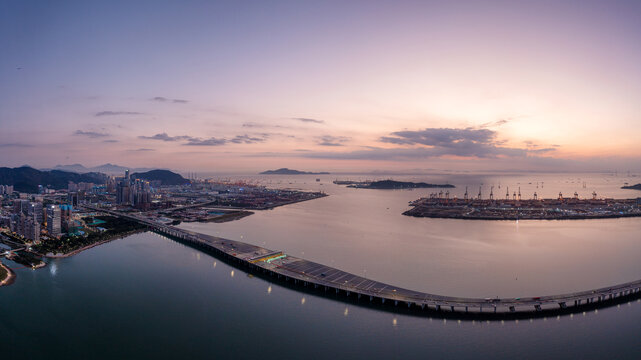 深圳前海与广深沿江高速