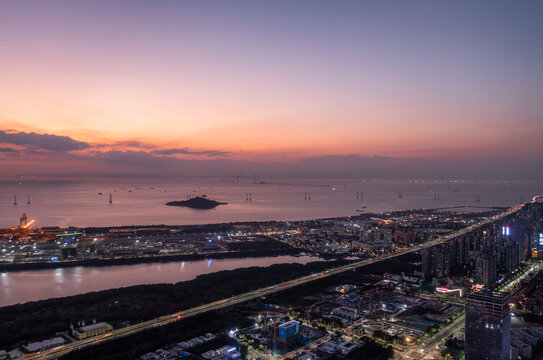 深圳前海大铲湾码头夜景