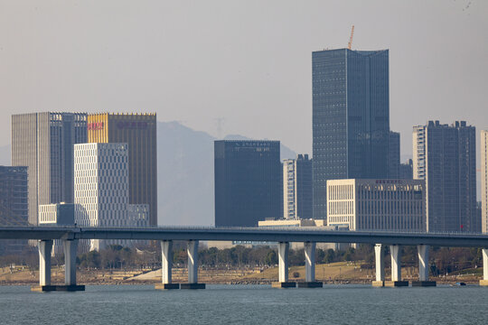 杭州市富阳富春大桥城市