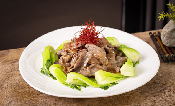 时蔬牛肉