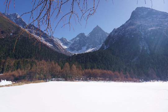 雪山雪景