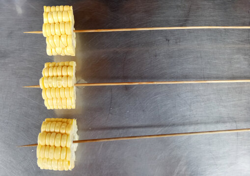 玉米串串香