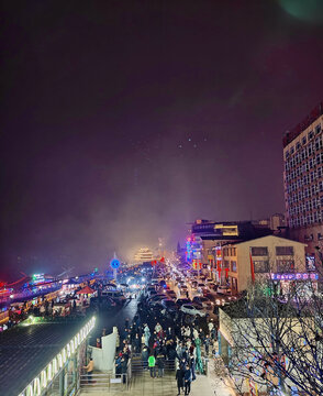 鸭绿江断桥边元宵节夜景