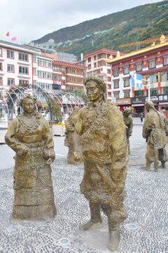 康定城市雕塑藏民塑像