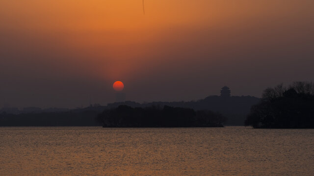 杭州西湖清晨日出风光