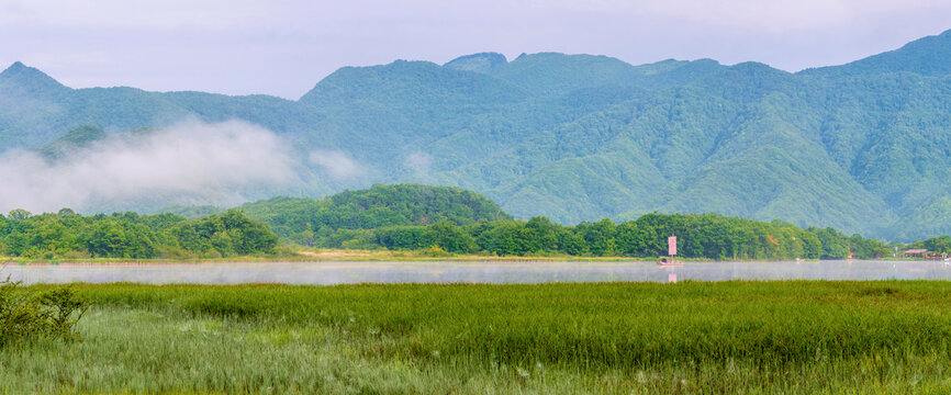 中国湖北神农架大九湖全景风光