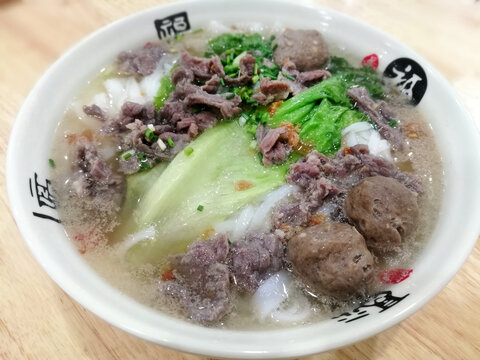 牛丸牛肉汤粉