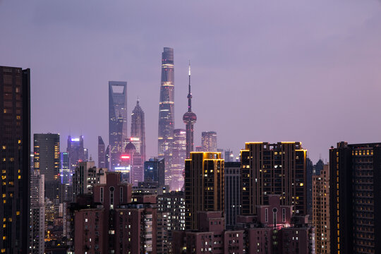 上海陆家嘴高楼大厦夜景