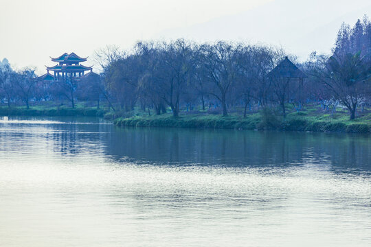 水墨浪漫七星岩桃花岛