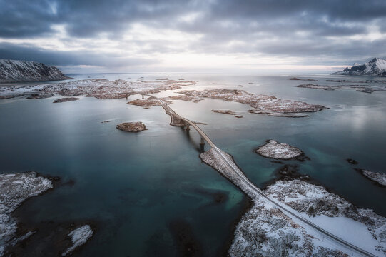 航拍挪威罗弗敦群岛冬季风光