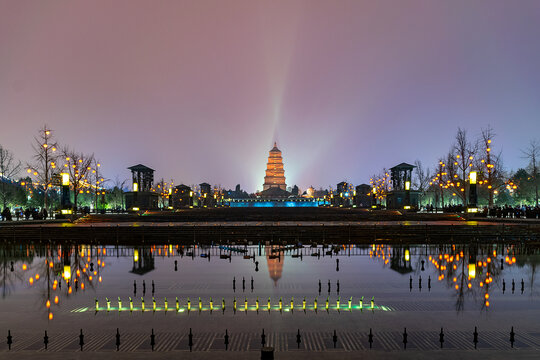 大雁塔音乐喷泉夜景