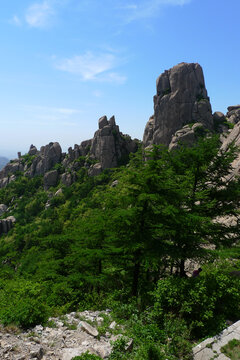 青岛崂山巨峰春季风光