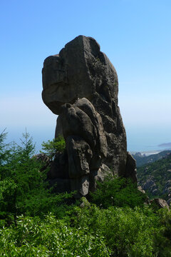 青岛崂山巨峰春季风光