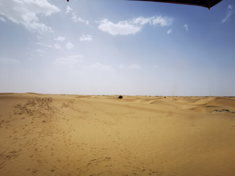 沙漠无人区