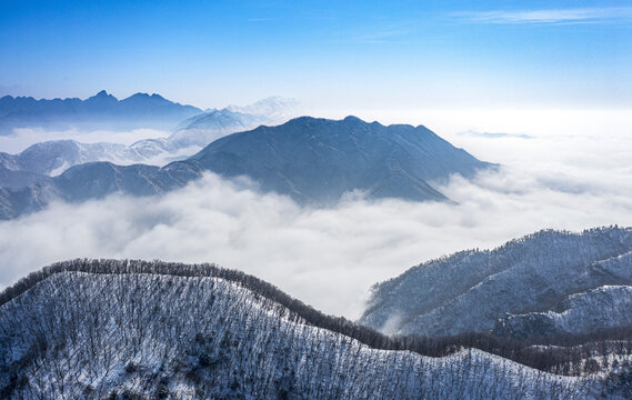 山西运城历山雪后云海飘渺美如