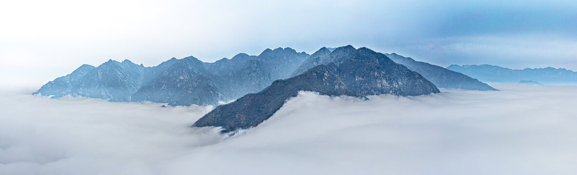 山西运城历山雪后云海飘渺美如