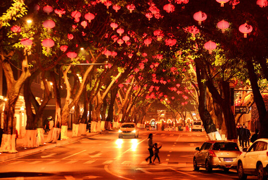 中山四路春节灯饰夜景