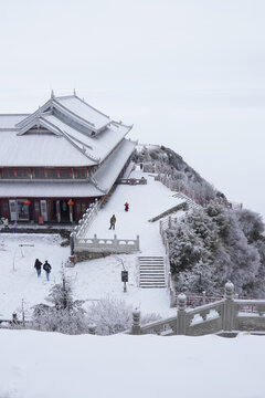 峨眉山