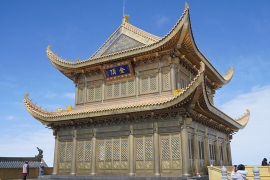 峨眉山
