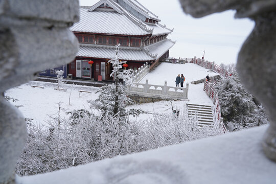 峨眉山