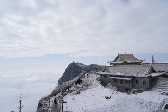 峨眉山