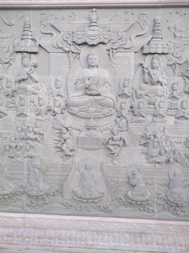 弘法寺景区内拍摄石雕壁画