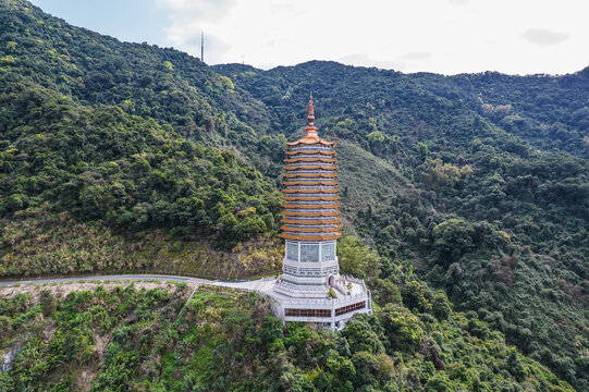 深圳弘法寺本焕塔