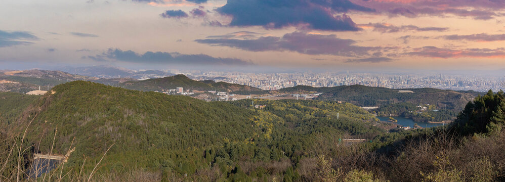 云南昆明城市风景