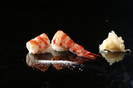 斑节虾寿司