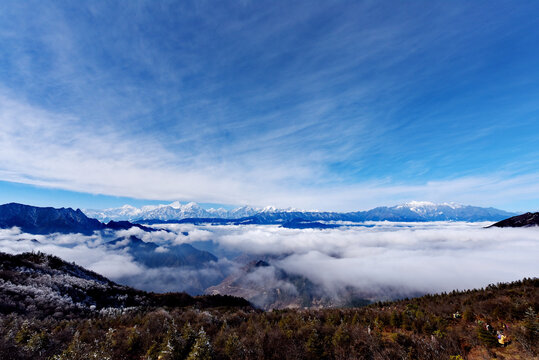 牛背山