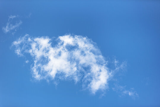 蓝天白云天空的云朵