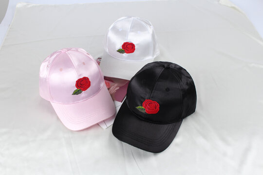玫瑰花刺绣棒球帽