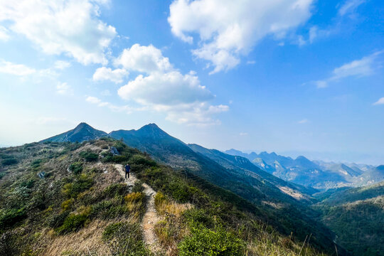 清远莫六公山顶风光