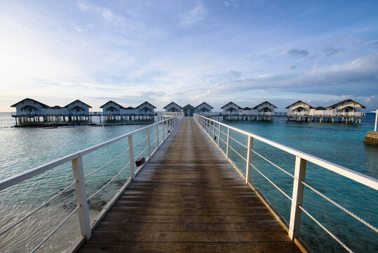 马尔代夫水屋清晨